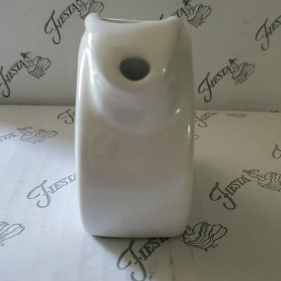 Fiestaware Fiesta CERAMIC Pitcher Mini Disk White CONTAINER - Picture 4 of 13
